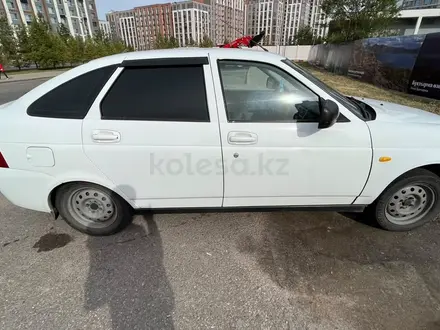 ВАЗ (Lada) Priora 2172 2013 года за 1 150 000 тг. в Астана – фото 2