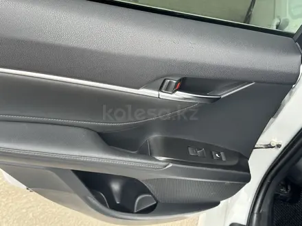 Toyota Camry 2021 года за 15 800 000 тг. в Кокшетау – фото 17