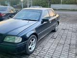 Mercedes-Benz C 180 1994 года за 1 850 000 тг. в Астана