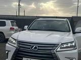 Lexus LX 570 2016 годаүшін36 000 000 тг. в Алматы