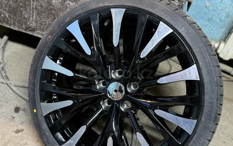 Диски Lexus gs190 — Toyota r19 за 300 000 тг. в Балхаш