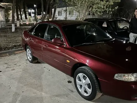 Mazda Cronos 1995 года за 1 800 000 тг. в Кызылорда – фото 2