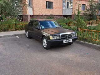 Mercedes-Benz 190