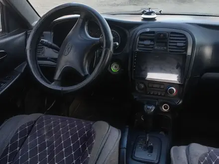 Hyundai Sonata 2002 года за 1 500 000 тг. в Астана – фото 5
