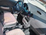 Chevrolet Aveo 2005 годаfor2 400 000 тг. в Актобе – фото 3