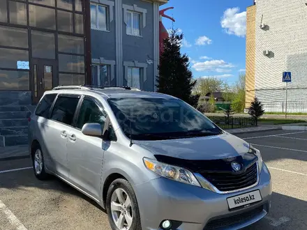 Toyota Sienna 2013 года за 11 700 000 тг. в Алматы – фото 2