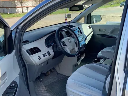 Toyota Sienna 2013 года за 11 700 000 тг. в Алматы – фото 8