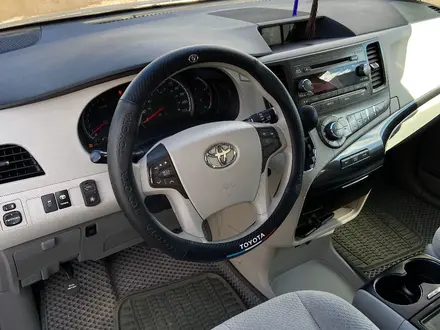 Toyota Sienna 2013 года за 11 700 000 тг. в Алматы – фото 9