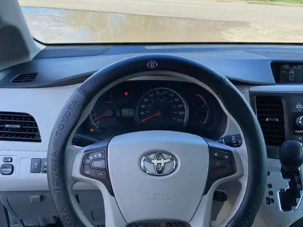 Toyota Sienna 2013 года за 11 700 000 тг. в Алматы – фото 10