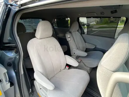 Toyota Sienna 2013 года за 11 700 000 тг. в Алматы – фото 12