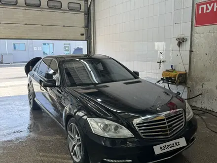 Mercedes-Benz S 500 2011 годаүшін10 000 000 тг. в Астана – фото 2