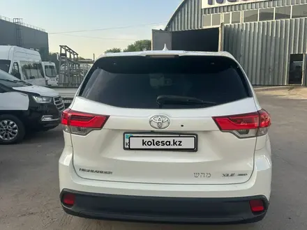 Toyota Highlander 2017 года за 13 000 000 тг. в Алматы – фото 6