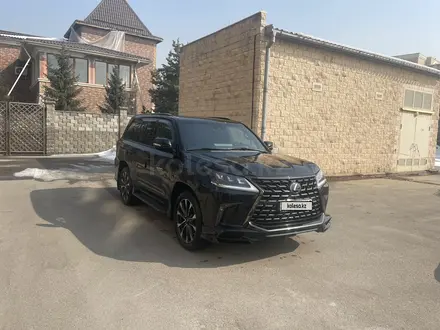 Lexus LX 570 2020 года за 61 000 000 тг. в Алматы – фото 4