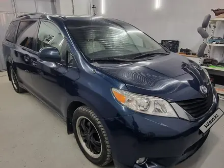 Toyota Sienna 2011 года за 12 500 000 тг. в Кызылорда – фото 2