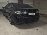 Toyota Camry 2021 года за 16 000 000 тг. в Шымкент – фото 5