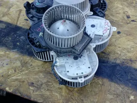 Вентилятор моторчик радиатора печки реостат Land Rover за 50 000 тг. в Алматы – фото 20