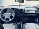 Volkswagen Vento 1993 года за 1 100 000 тг. в Жанаозен – фото 4