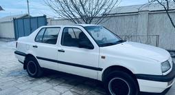 Volkswagen Vento 1993 года за 1 100 000 тг. в Жанаозен – фото 3