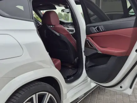 BMW X6 2020 года за 33 900 000 тг. в Алматы – фото 6