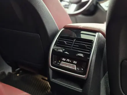 BMW X6 2020 года за 33 900 000 тг. в Алматы – фото 8