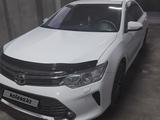 Toyota Camry 2015 годаүшін10 300 000 тг. в Шымкент – фото 2