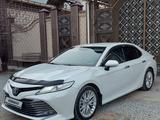 Toyota Camry 2018 года за 14 250 000 тг. в Шымкент – фото 4