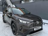 Toyota RAV4 2020 годаүшін16 400 000 тг. в Усть-Каменогорск – фото 3