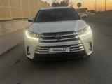 Toyota Highlander 2019 года за 19 300 000 тг. в Жетысай – фото 3