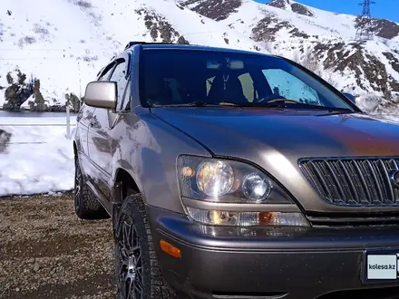 Lexus RX 300 1999 года за 6 000 000 тг. в Усть-Каменогорск – фото 2