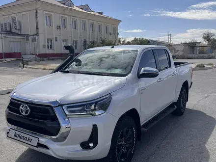 Toyota Hilux 2021 года за 23 000 000 тг. в Жанаозен