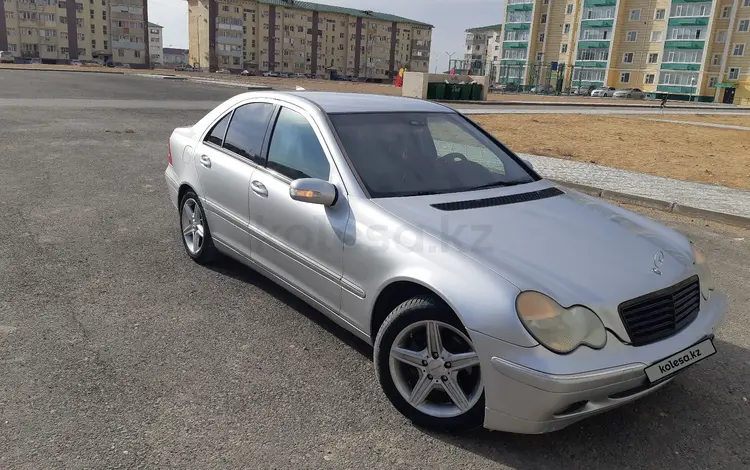 Mercedes-Benz C 200 2001 года за 3 500 000 тг. в Жанаозен