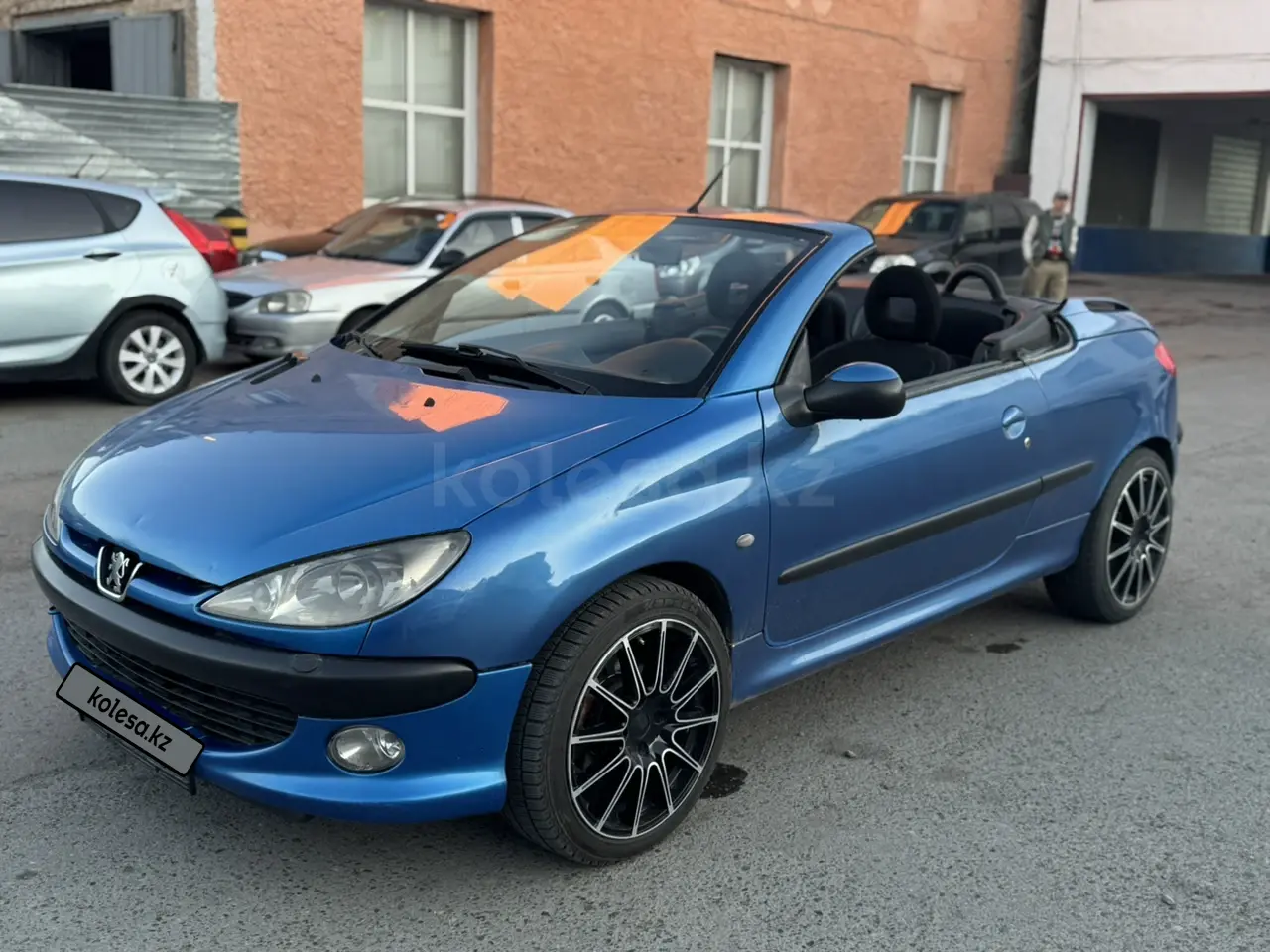 Peugeot 206, 2001