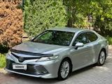 Toyota Camry 2019 годаүшін13 900 000 тг. в Шымкент
