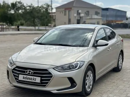 Hyundai Elantra 2017 года за 6 000 000 тг. в Кызылорда