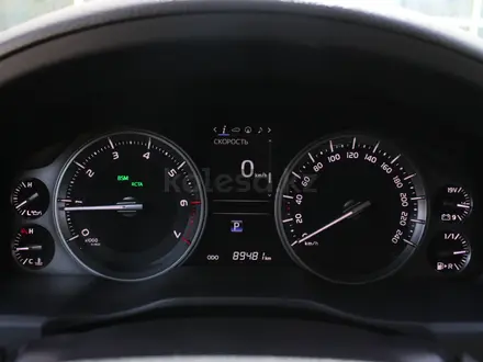 Toyota Land Cruiser Luxe 2015 года за 31 000 000 тг. в Шымкент – фото 14
