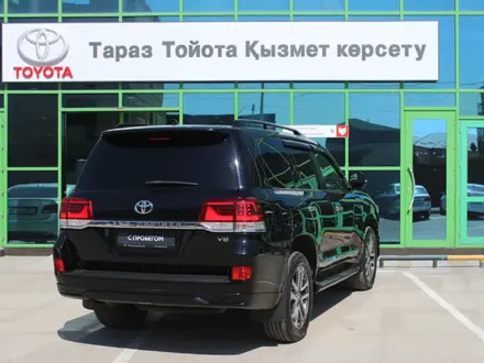 Toyota Land Cruiser Luxe 2015 года за 31 000 000 тг. в Шымкент – фото 18