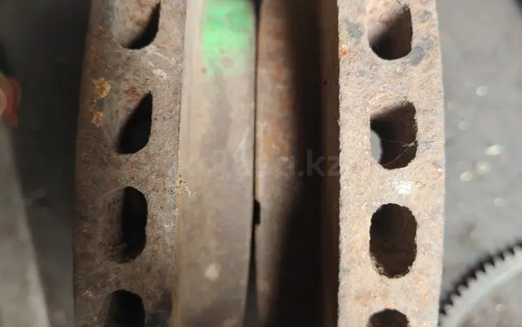 Диск Mitsubishi за 15 000 тг. в Алматы