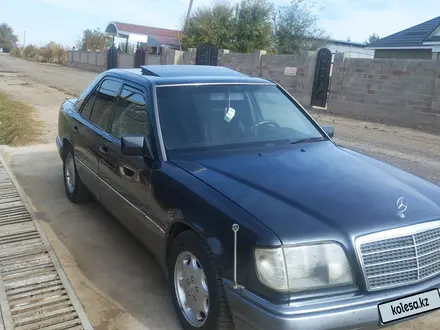 Mercedes-Benz E 280 1993 года за 2 800 000 тг. в Тараз – фото 6