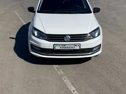 Volkswagen Polo 2015 года за 3 700 000 тг. в Актобе