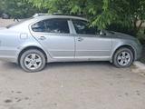 Skoda Octavia 2012 года за 3 000 000 тг. в Костанай – фото 2