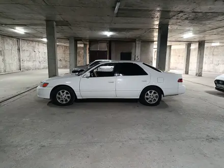 Toyota Camry 2001 года за 3 350 000 тг. в Шымкент – фото 8