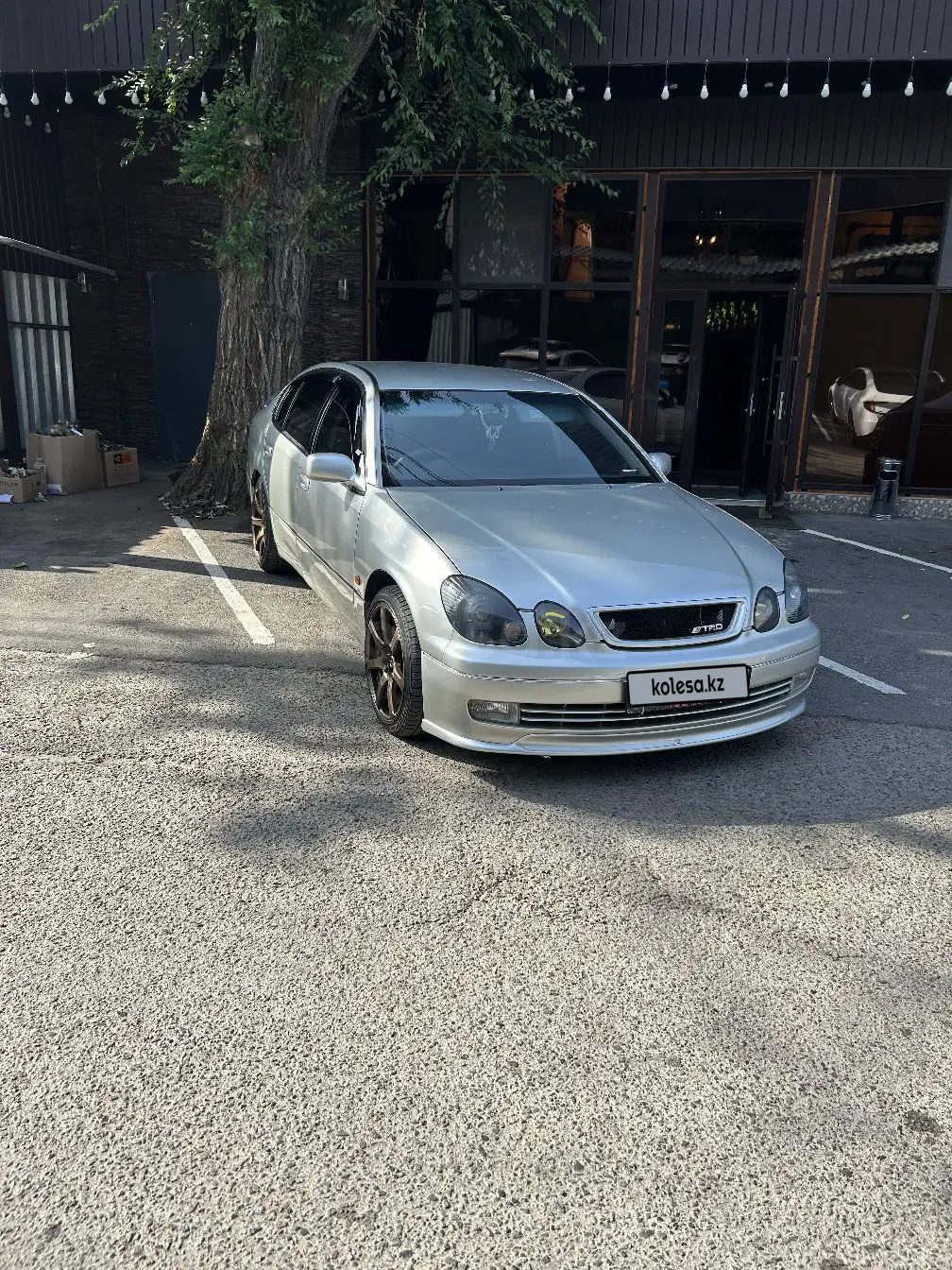 Toyota Aristo, 1999