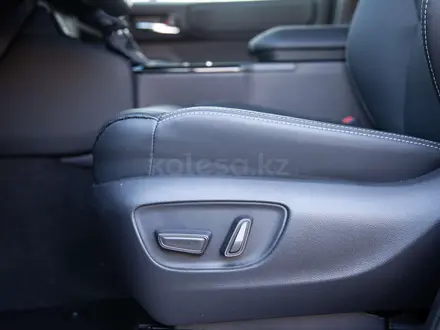 Toyota Land Cruiser Prado Comfort 2025 года за 31 490 000 тг. в Алматы – фото 12