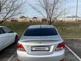 Hyundai Accent 2013 года за 5 800 000 тг. в Шымкент – фото 2