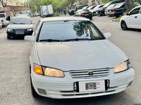 Toyota Camry 1998 года за 2 500 000 тг. в Алматы