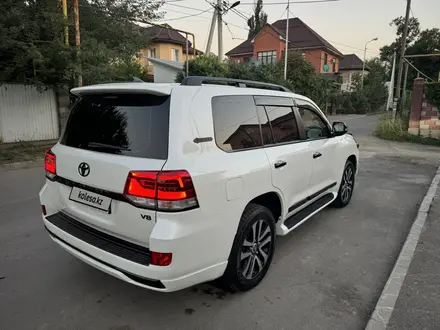 Toyota Land Cruiser 2018 года за 36 900 000 тг. в Алматы – фото 10