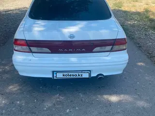 Nissan Maxima
