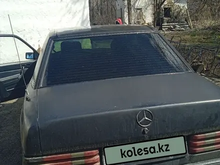 Mercedes-Benz 190 1991 года за 800 000 тг. в Алматы – фото 4