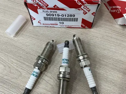 90919-01289 свеча зажигания FC16HR-Q8 за 13 000 тг. в Алматы
