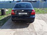 Chevrolet Aveo 2008 года за 1 600 000 тг. в Уральск – фото 3